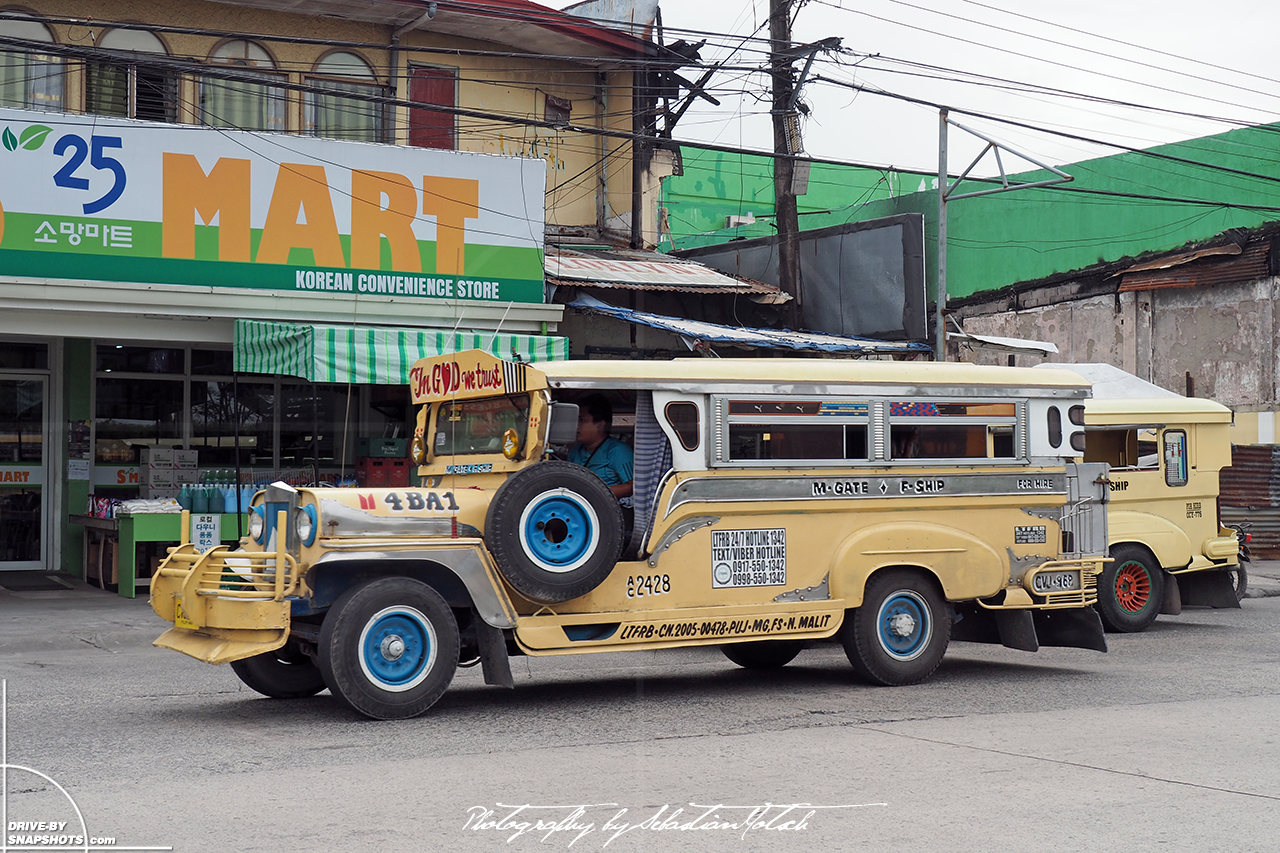 Jeepney in Angeles San Fernando Ilocos Philippines | Drive-by Snapshots by Sebastian Motsch (2017)