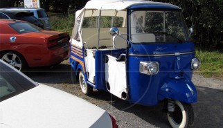 dbs Piaggio Ape Calessino | Drive-by Snapshots by Sebastian Motsch (2011)