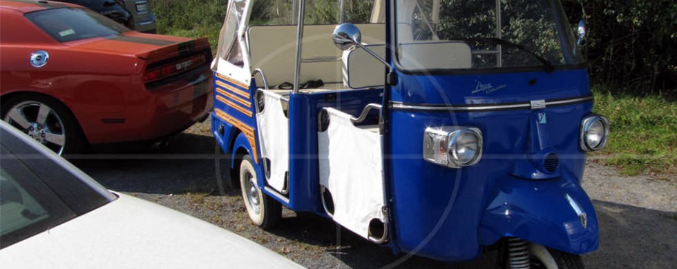 dbs Piaggio Ape Calessino | Drive-by Snapshots by Sebastian Motsch (2011)