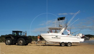 Mercedes-Benz MB Trac Sodwana Bay | Drive-by Snapshots by Sebastian Motsch (2007)