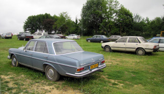 Mercedes-Benz 280 SE | Drive-by Snapshots by Sebastian Motsch (2010)