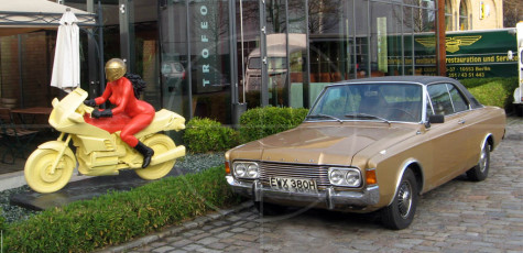 BMW Motorcycle Sculpture Berlin | Drive-by Snapshots by Sebastian Motsch (2009)