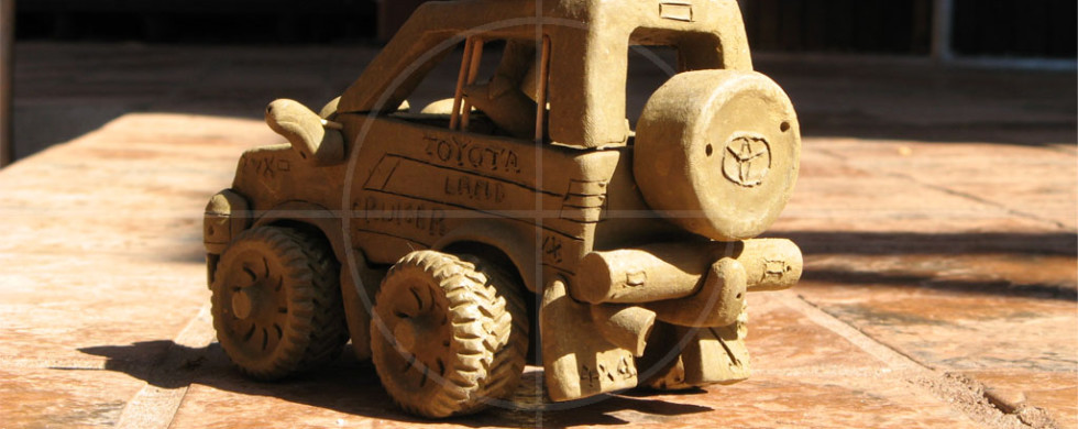 Toyota LandCruiser Clay 4x4 | Drive-by Snapshots by Sebastian Motsch (2007)