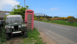 Land Rover Series I Matching Background | Drive-by Snapshots by Sebastian Motsch (2013)