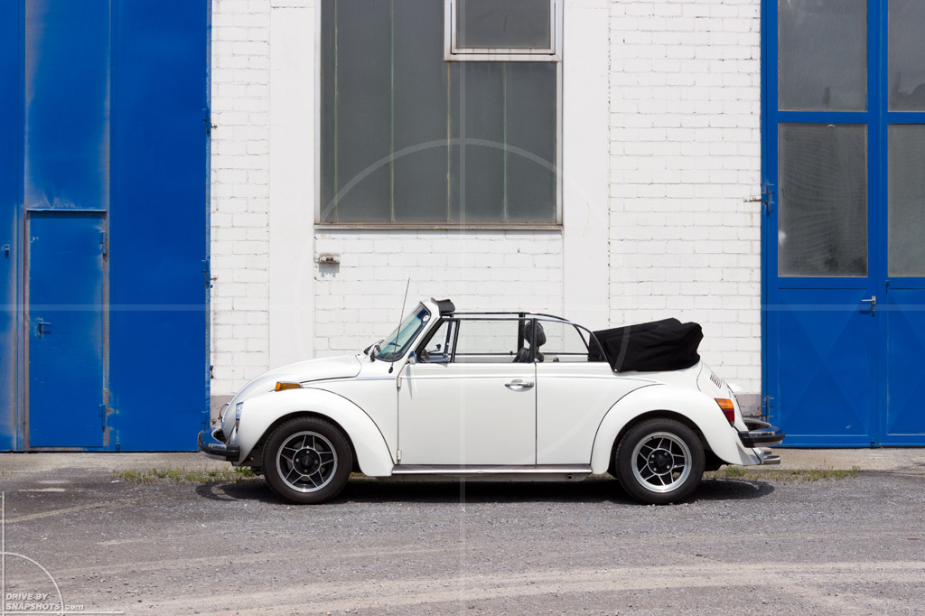 Volkswagen Käfer Cabrio | Drive-by Snapshots by Sebastian Motsch (2014)