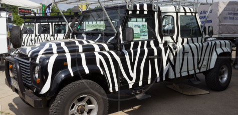 Land Rover Defender Janus | Drive-by Snapshots by Sebastian Motsch (2014)