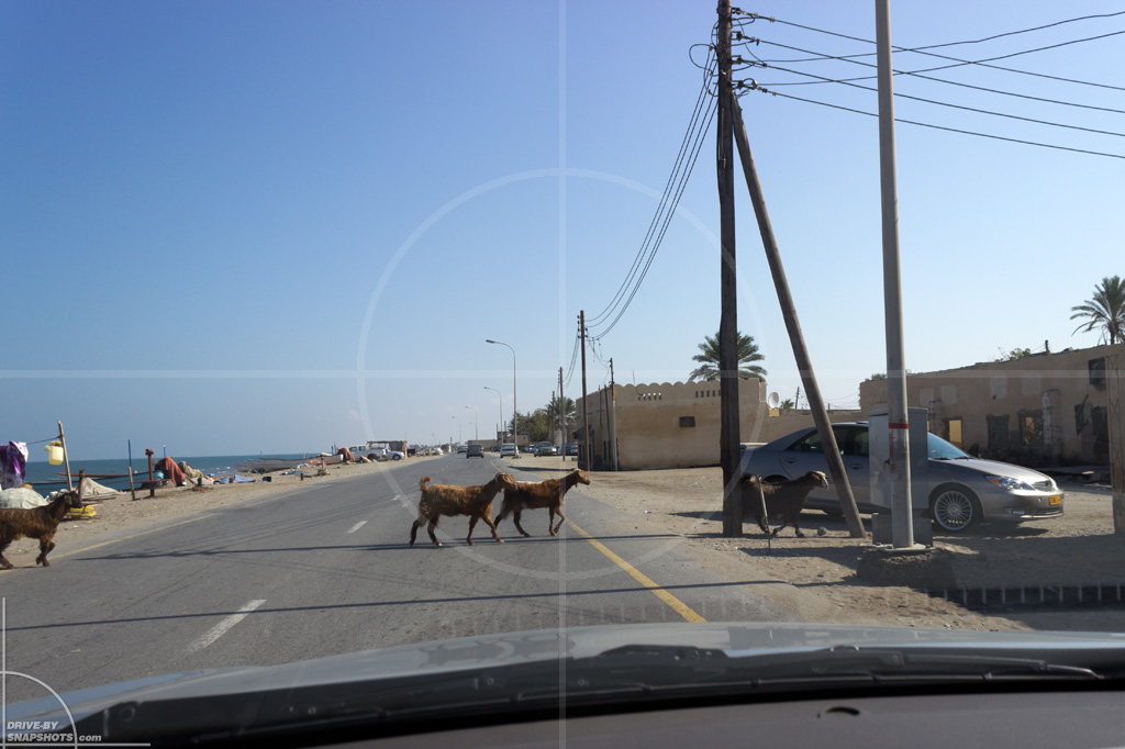 Oman Road Trip | Drive-by Snapshots by Sebastian Motsch (2015)