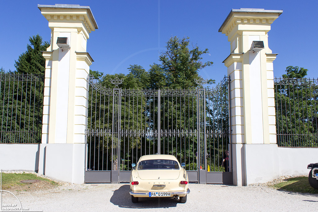 1963 Volvo P1800 at Schloss Freudenhain Passau | Drive-by Snapshots by Sebastian Motsch (2014)