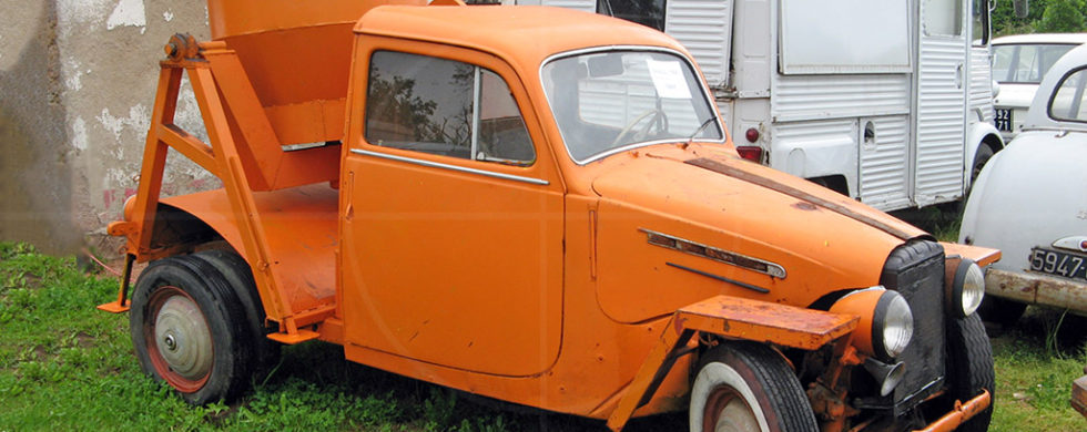 dbs Simca Hot Rod 1955 France | photography by Sebastian Motsch